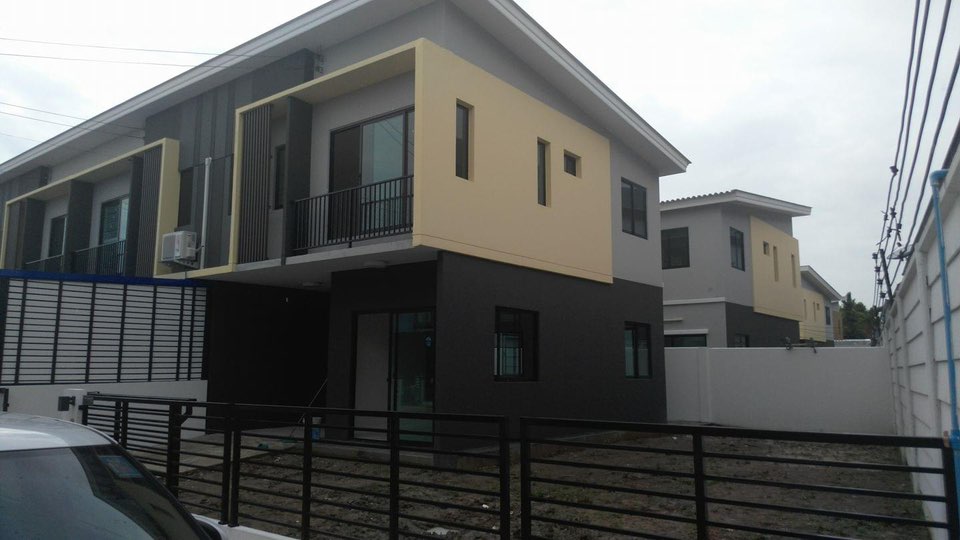 (หลังมุม) – ขายทาวน์โฮม เดอะคอนเนค 33 อ่อนนุช–วงแหวน